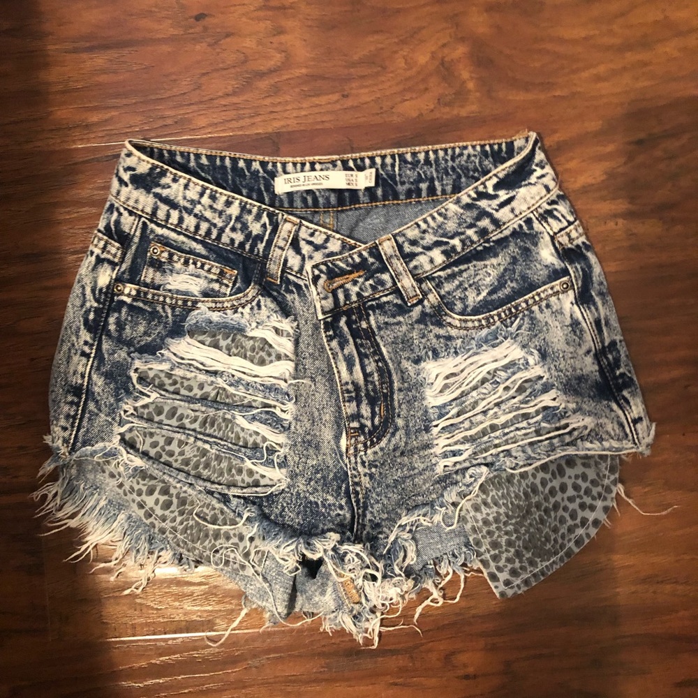JEAN SHORTS 💫